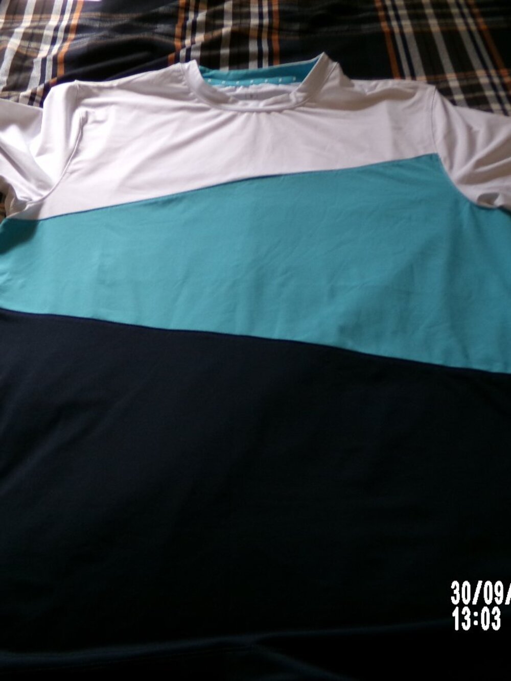Size M swim shirt
